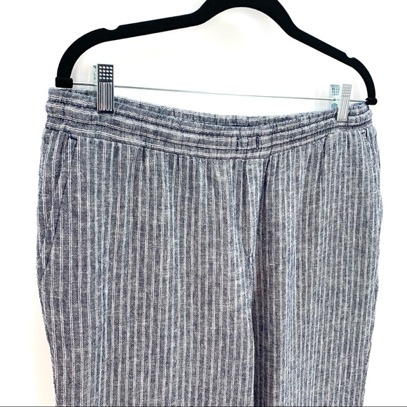 Ellen Tracy Linen Pants Gray and White Striped Linen Pull-On Pants Size Large - Picture 2 of 16